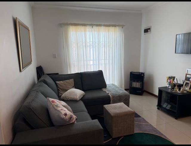 2 BEDROOM APARTMENT FOR SALE IN HAGLEY